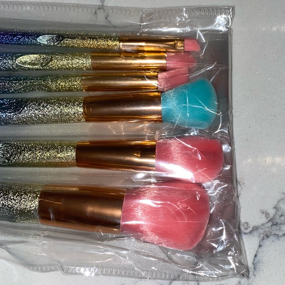 Makeup Brushes Set - Picture 5 of 6